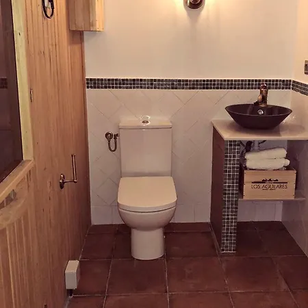 Breeze Boutique Guest Rooms, Nocleg ze śniadaniem 4*