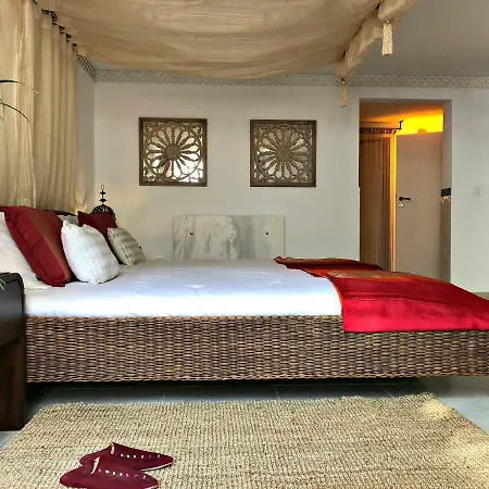 Alojamento de Acomodação e Pequeno-almoço Breeze Boutique Guest Rooms, Marbella