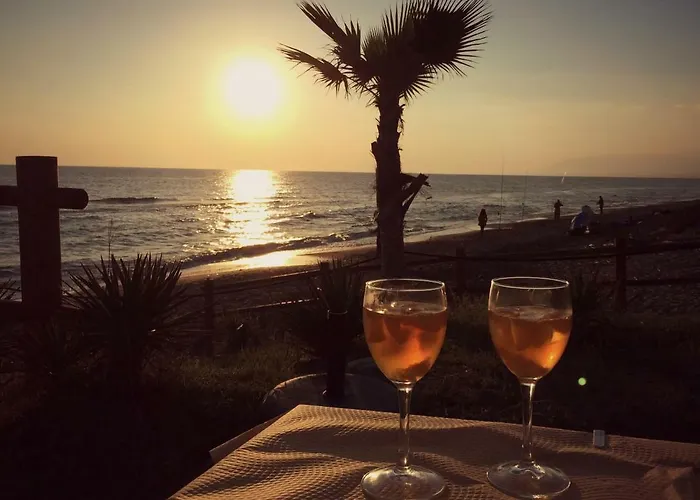 Alojamento de Acomodação e Pequeno-almoço Breeze Boutique Guest Rooms, Marbella 4*