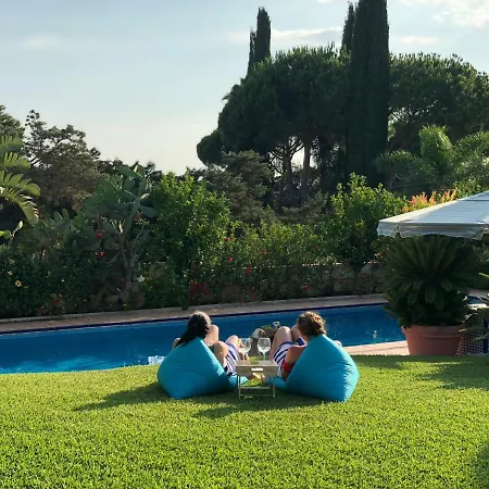 Breeze Boutique Guest Rooms, 4* Marbella